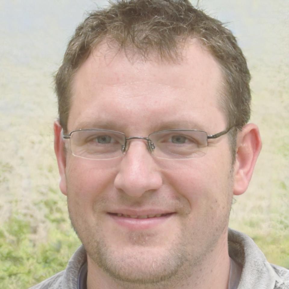 Portrait de Loïc Vanhaesebroeck, directeur pédagogique